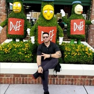 Meet your Posher, Jose